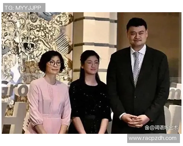 姚明身高体重超常引发关注体育界对巨型运动员的适应与挑战